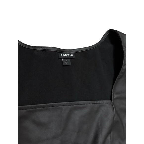 Torrid Faux Leather Peplum Top Women's Plus Size 5 Black Sleeveless - Picture 4 of 9